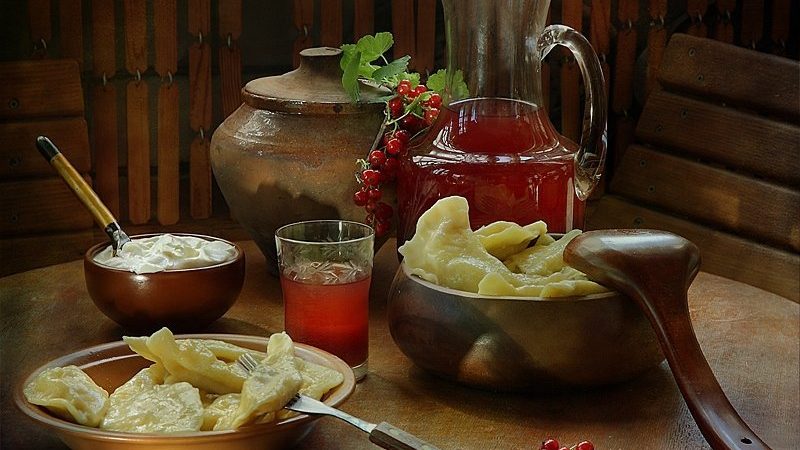 Вареники з сюрпризом на Старий Новий рік: значення сюрпризів. Що покласти в вареники з сюрпризами: ідеї