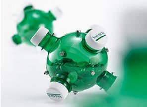 Вироби з пластикових пляшок для саду, дачі