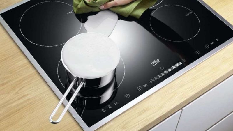 Як чистити склокерамічну поверхню? Як очистити електричну скляну варильну поверхню? Як і чим очистити склокерамічну варильну панель