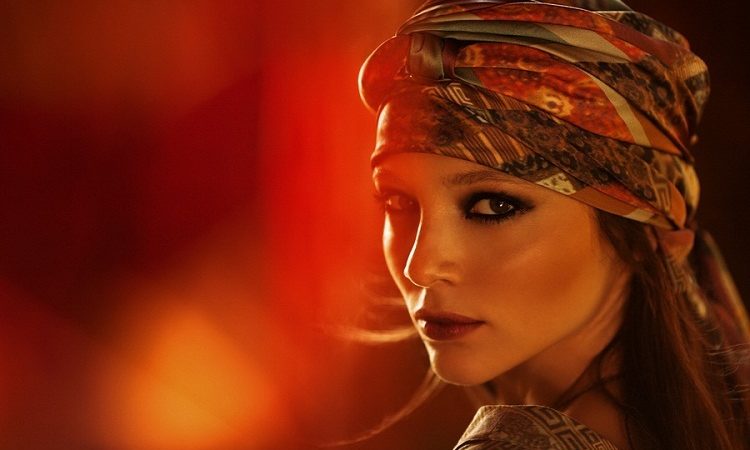 Як обернути і зав'язати чалму, тюрбан на голові: поради, опис, фото