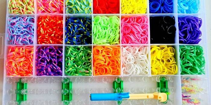 Як плести іграшки з гумок