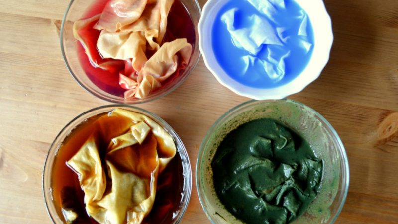 Як пофарбувати тканину, одяг, сорочку в домашніх умовах: інструкція, огляд натуральних і синтетичних фарб для одягу