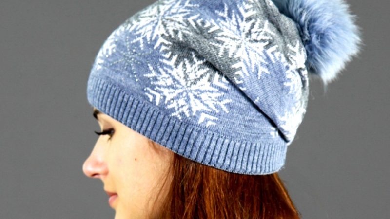 Як правильно називати на шапці: помпон або бубон? Як правильно пишеться слово помпон?