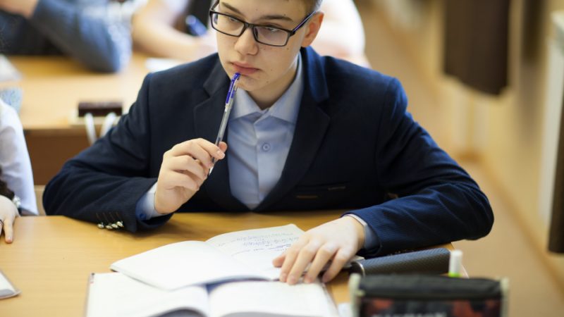 Як правильно пишеться слово: «неправильно» або «не правильно», разом чи окремо?