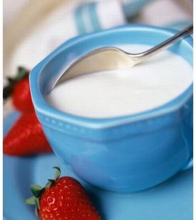 Як приготувати корисний йогурт з пробіотиками в домашніх умовах?