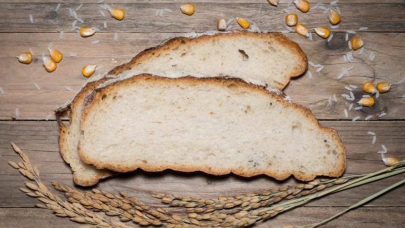 Як спекти хліб без глютену в хлібопічці, духовці? Кращі рецепти смачного безглютенового і бездріжджового хліба на заквасці в домашніх умовах