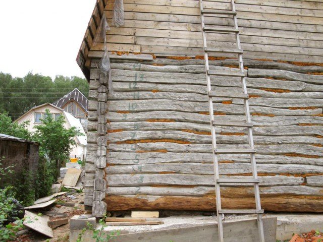 Як утеплити стіни зсередини в приватному будинку: поради новачкам