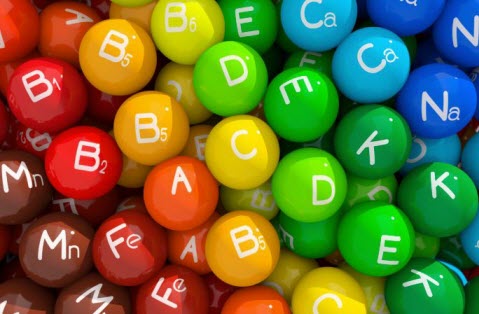 Які вітаміни зміцнюють волосся, запобігають сухість і ламкість волосся?