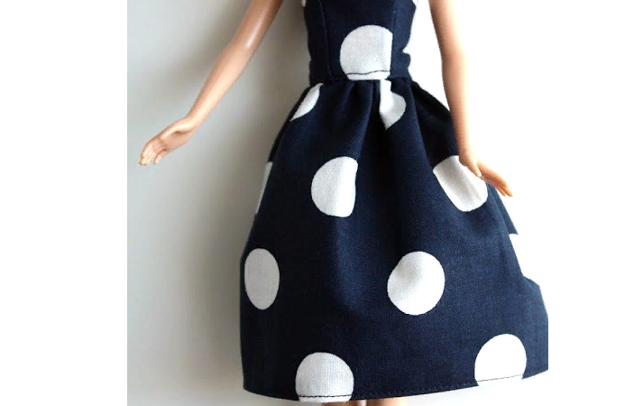 Як зшити плаття ляльці Барбі, Братс, Монстер Хай, Вінкс, Мокси для початківців: схеми, поради, покрокові рекомендації