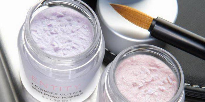 Зміцнення нігтів акриловою пудрою під гель лак покроково